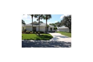 7351 SE Fiddlewood Ln, Hobe Sound, FL 33455, Sold 01/21/23