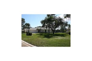 7351 SE Fiddlewood Ln, Hobe Sound, FL 33455, Sold 01/21/23