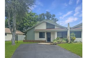 3692 Arelia Dr, Delray Beach, FL 33445, Sold 11/30/22