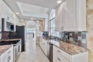 2860  Wilderness Road, West Palm Beach, FL 33409 Sold 04/07/23