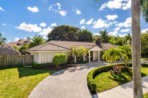 2660  Hope Lane, Palm Beach Gardens, FL 33410 Sold 03/08/23