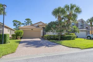 1129 SE Westminster Pl, Stuart, FL 34997, Sold 02/16/23