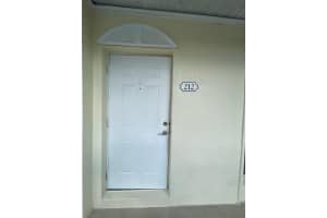 2124 NE 5th Avenue   212, Wilton Manors, FL 33305 Sold 01/09/23