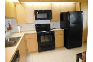 2621  Village Boulevard   403, West Palm Beach, FL 33409 Sold 12/09/22