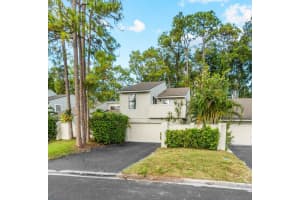 669 Spinnaker Ct, Wellington, FL 33414, Sold 12/06/22