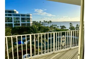 3030 S Ocean Boulevard  NW 436, Palm Beach, FL 33480 Sold 11/15/22
