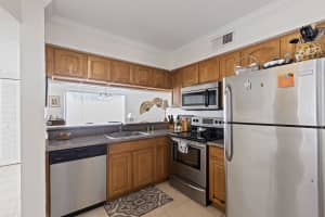 20101 Glenmoor Dr, West Palm Beach, FL 33409, Sold 12/27/22