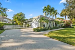 2640  Devon Court Court, Delray Beach, FL 33445 Sold 02/28/23
