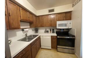 9810  Pineapple Tree Drive   202, Boynton Beach, FL 33436 Sold 12/21/22