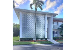 4501 S Ocean Boulevard   D1, South Palm Beach, FL 33480 Sold 12/02/22