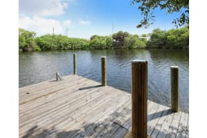 2918 NE 21st Terrace, Fort Lauderdale, FL 33306 Sold 01/31/23