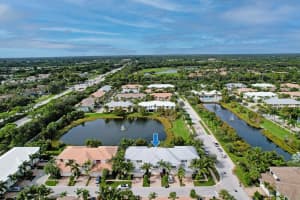 2035  Chelsea Place, Palm Beach Gardens, FL 33418 Sold 05/25/23