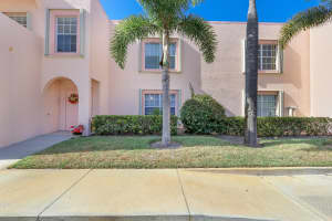 2108 SE Wild Meadow Cir, Port St. Lucie, FL 34952, Sold 02/02/23