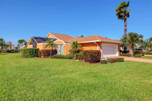 208  River Walk, Hutchinson Island, FL 34949 Sold 01/05/23