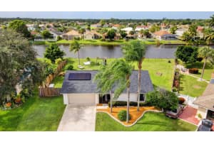 122  Parkwood Drive, Royal Palm Beach, FL 33411 Sold 02/02/23