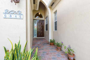 Viade La Plata Cir, Florida 33484, Sold 04/25/23