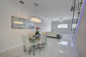124  Bayfront Drive, Boynton Beach, FL 33435 Sold 11/25/22