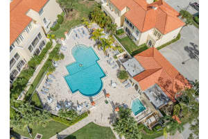 5085  Harmony Circle   101, Vero Beach, FL 32967 Sold 01/17/23