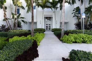 313  Bay Colony North Drive  N, Juno Beach, FL 33408 Sold 12/15/22