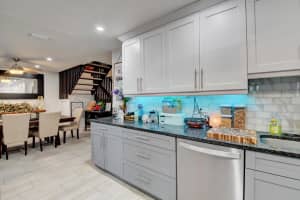 5274 Jog Ln, Delray Beach, FL 33484, Sold 02/13/23