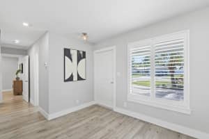 787 SW 7th St, Boca Raton, FL 33486, Sold 12/09/22