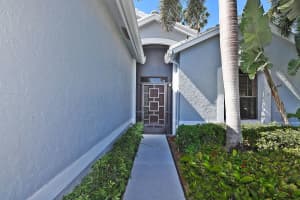 10243 S Lexington Lakes Boulevard  S, Boynton Beach, FL 33436 Sold 04/13/23