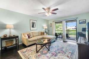 9785 Pineapple Tree Dr, Boynton Beach, FL 33436, Sold 02/09/23
