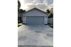 777 NW 42nd Way, Deerfield Beach, FL 33442, Sold 03/30/23