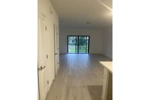 172 SE 5th Ct, Deerfield Beach, FL 33441, Sold 01/17/23