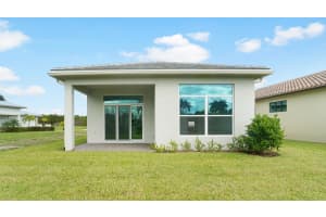 183 SE Via Tirso, Port Saint Lucie, FL 34986 Sold 03/07/23
