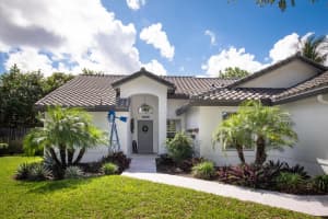 4700 NW 75th St, Pompano Beach, FL 33073, Sold 12/29/22