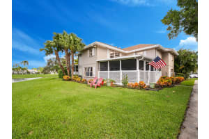 3295 SW Sunset Trace Circle, Palm City, FL 34990 Sold 12/02/22