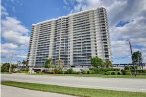 250 S Ocean Boulevard   4e, Boca Raton, FL 33432 Sold 04/28/23