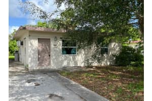2643 SE 10th St, Pompano Beach, FL 33062, Sold 12/09/22