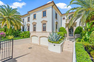 219  Brazilian Avenue, Palm Beach, FL 33480 Sold 02/10/23