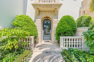 219  Brazilian Avenue, Palm Beach, FL 33480 Sold 02/10/23