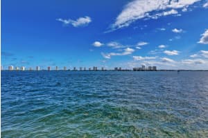 801 Lake Shore Dr, Lake Park, FL 33403, Sold 03/29/23