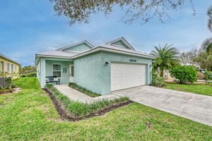 10619 SE Rosemarie Ct, Hobe Sound, FL 33455, Sold 04/06/23