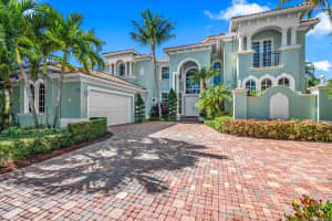 619  Hermitage Circle, Palm Beach Gardens, FL 33410 Sold 07/28/23