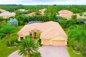 7426 SE Laque Circle, Stuart, FL 34997 Sold 03/15/23