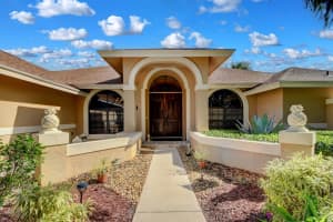 15655 Meadow Wood Dr, Wellington, FL 33414, Sold 02/24/23