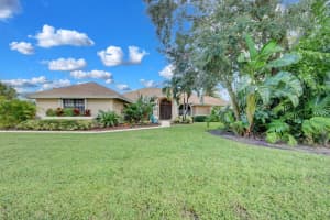 15655 Meadow Wood Dr, Wellington, FL 33414, Sold 02/24/23
