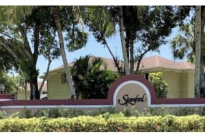 50  Essex Court   A, Royal Palm Beach, FL 33411 Sold 02/13/23