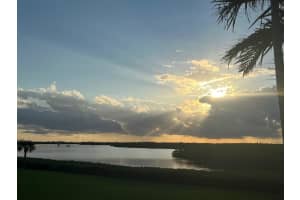 3225 S Lakeview Circle   22202, Fort Pierce, FL 34949 Sold 05/03/23