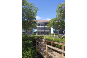 200 Waterway Rd, Jupiter, FL 33469, Sold 12/15/22