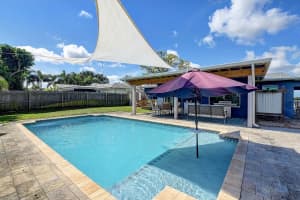 5920 Lake Osborne Dr, Lake Worth Beach, FL 33461, Sold 12/08/22