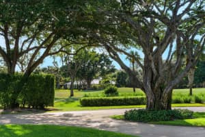 41  Country Road, Village Of Golf, FL 33436 Sold 03/21/23