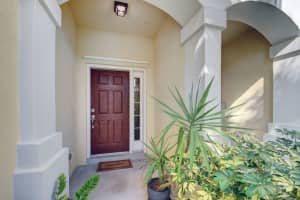 1062  Pinewood Lake Court, Green Acres, FL 33415 Sold 12/08/22