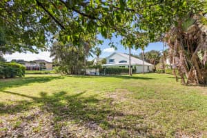 411  Meadowlark Lane, Jupiter, FL 33458 Sold 01/03/23