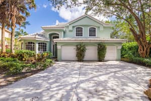 411  Meadowlark Lane, Jupiter, FL 33458 Sold 01/03/23
